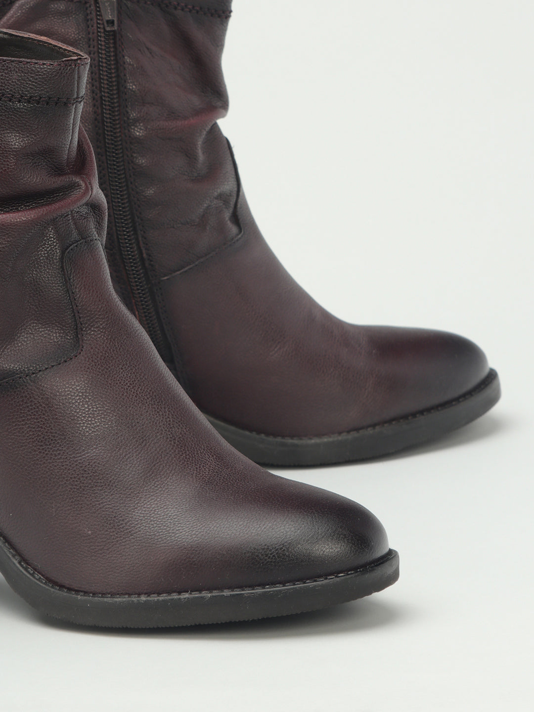 Venus Contemporary Classic Boots