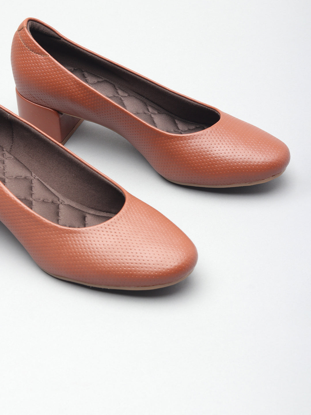 Trendy Block Heel Ballerinas