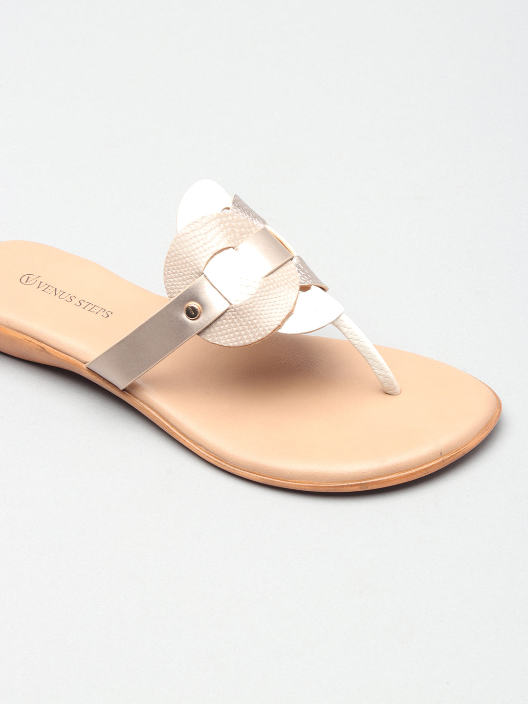 Mordern Patent/Glossy Flat Chappals