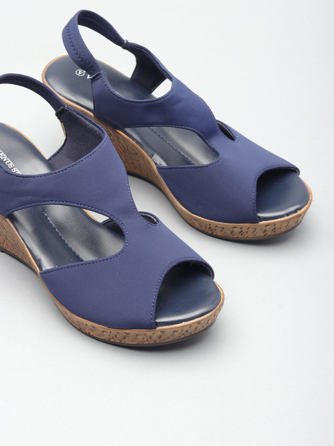 Womens Solid Wedge Heel Sandals