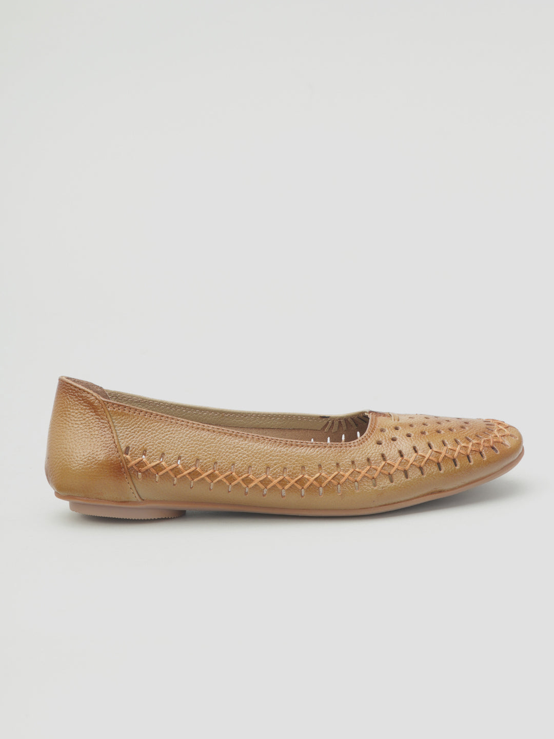 Flat Heel Glossy Ballerinas