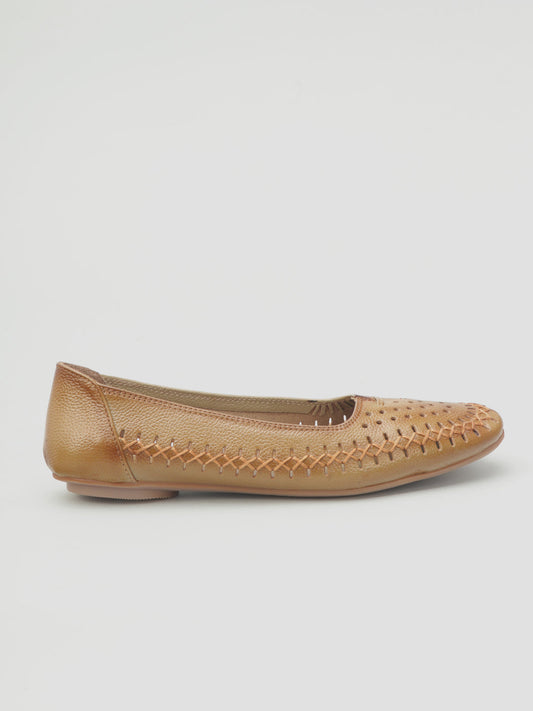 Flat Heel Glossy Ballerinas