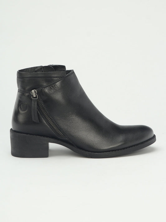 Venus Nappa Matt Ankle Boots