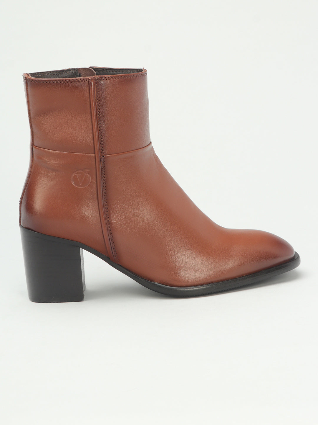Venus Classic Relaxed Boots