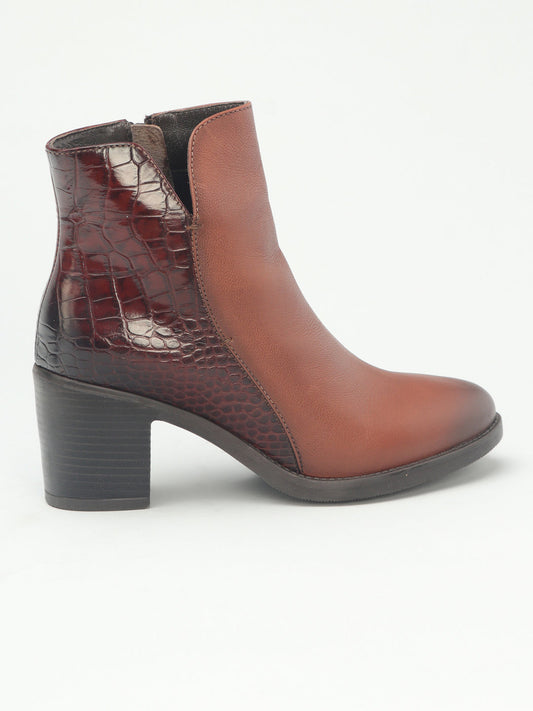 Venus Dual Tone Boots