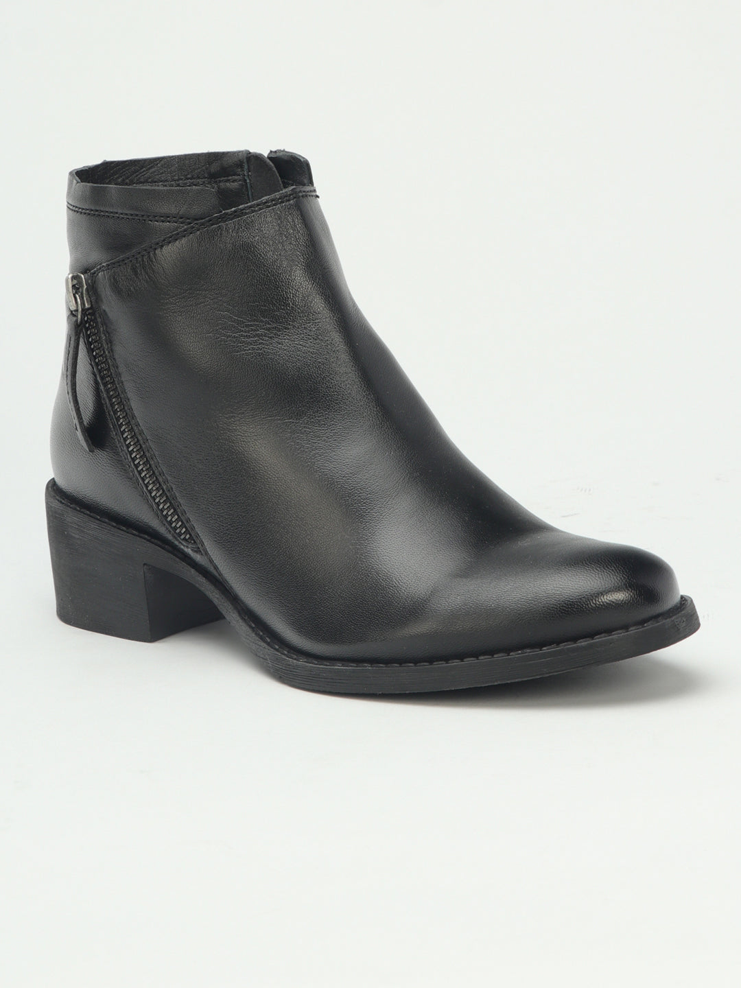 Venus Nappa Matt Ankle Boots