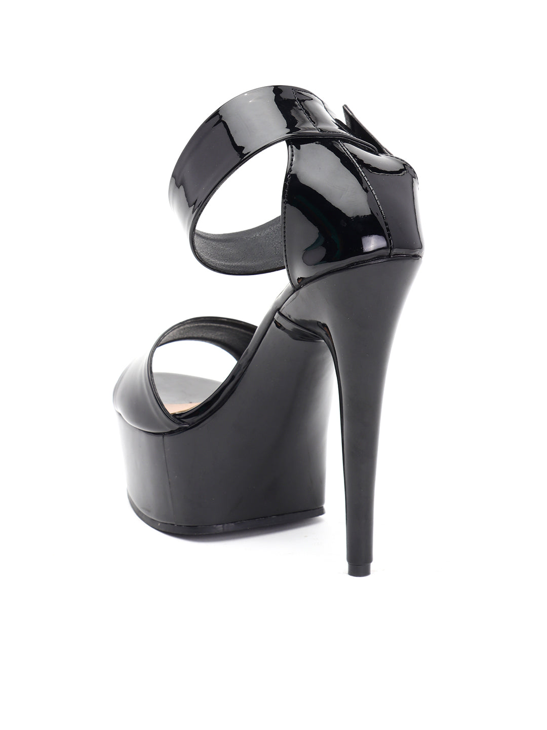 Venus Steps Modern Twist Pencil heel