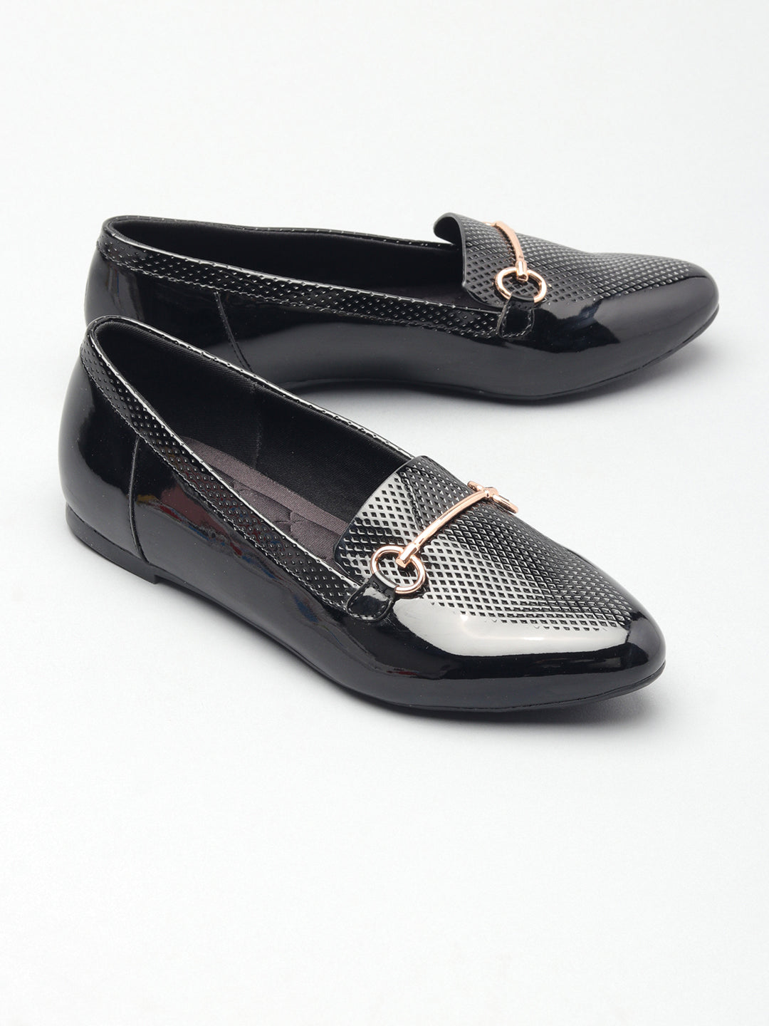 Classic Textured Ballerinas Flat