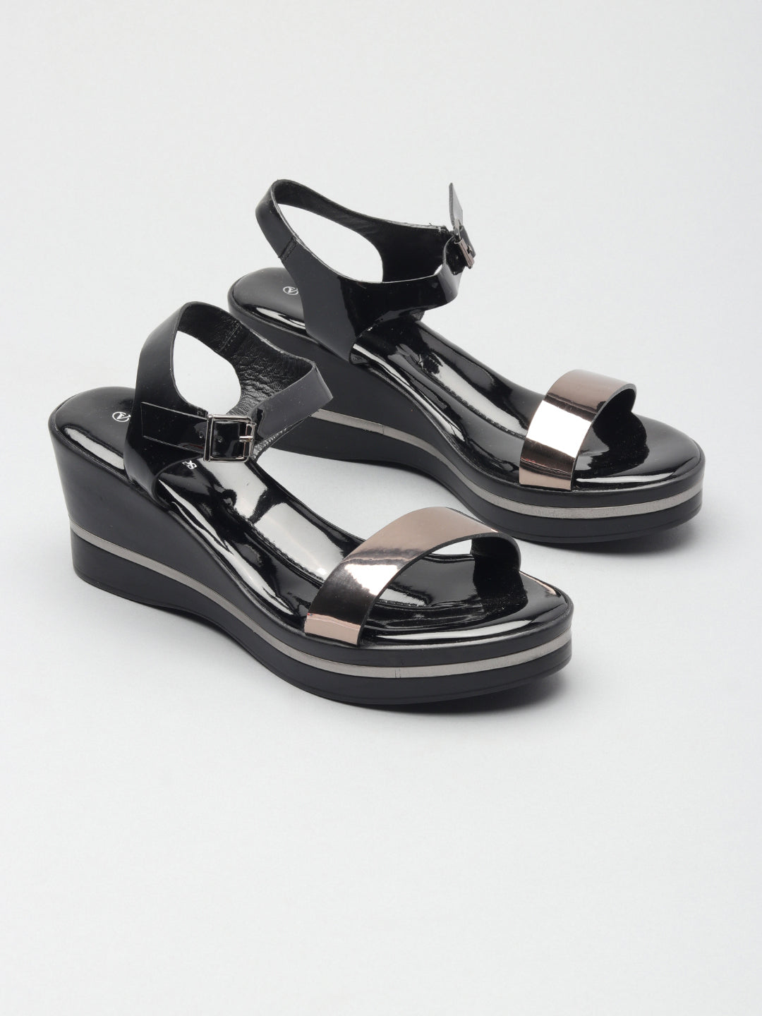 Womens Solid Wedhe Heel Sandals