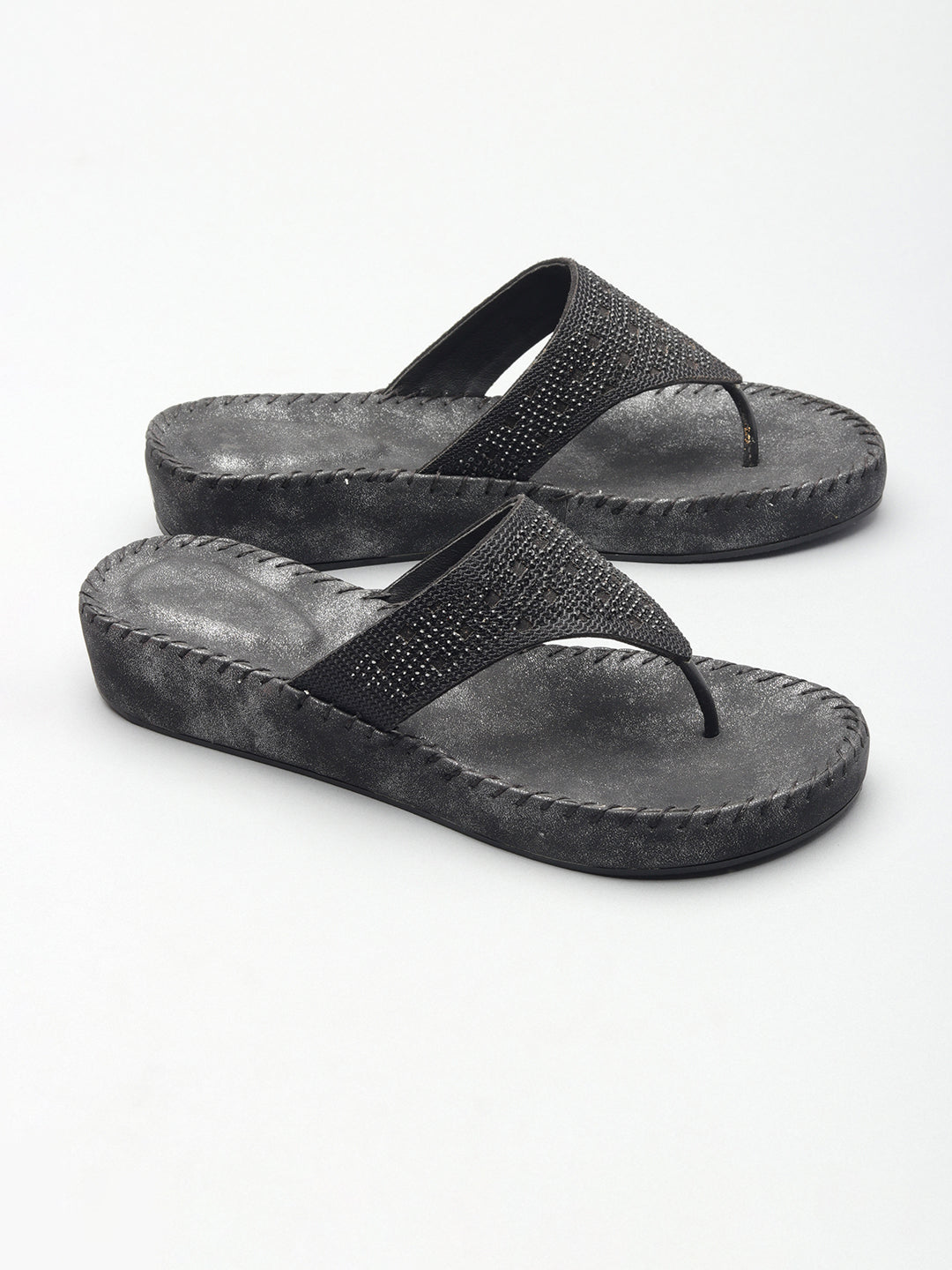 Casual Patent/Glossy Chappals Flat