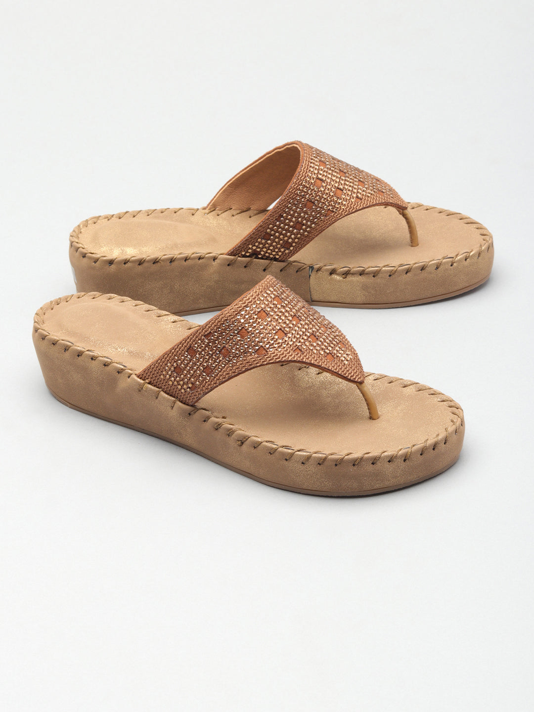 Casual Patent/Glossy Chappals Flat