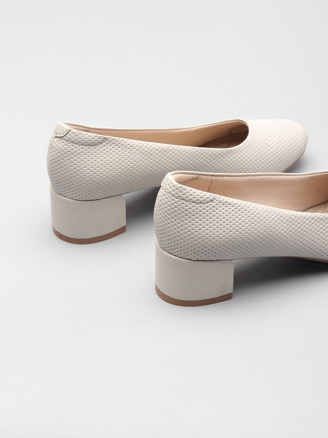 Trendy Block Heel Ballerinas