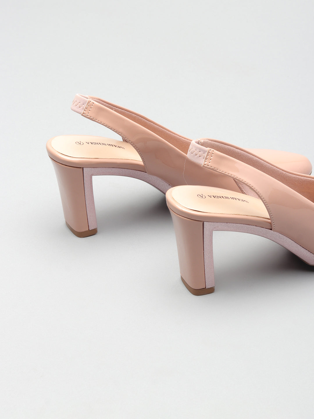 Swanky Block Heel Buntoe