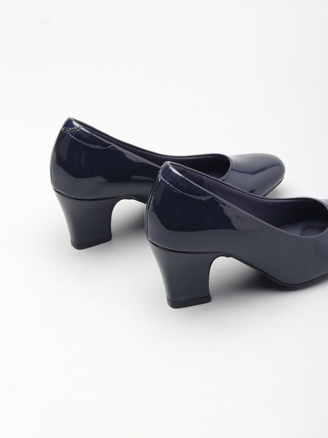Womens Solid Ballerinas