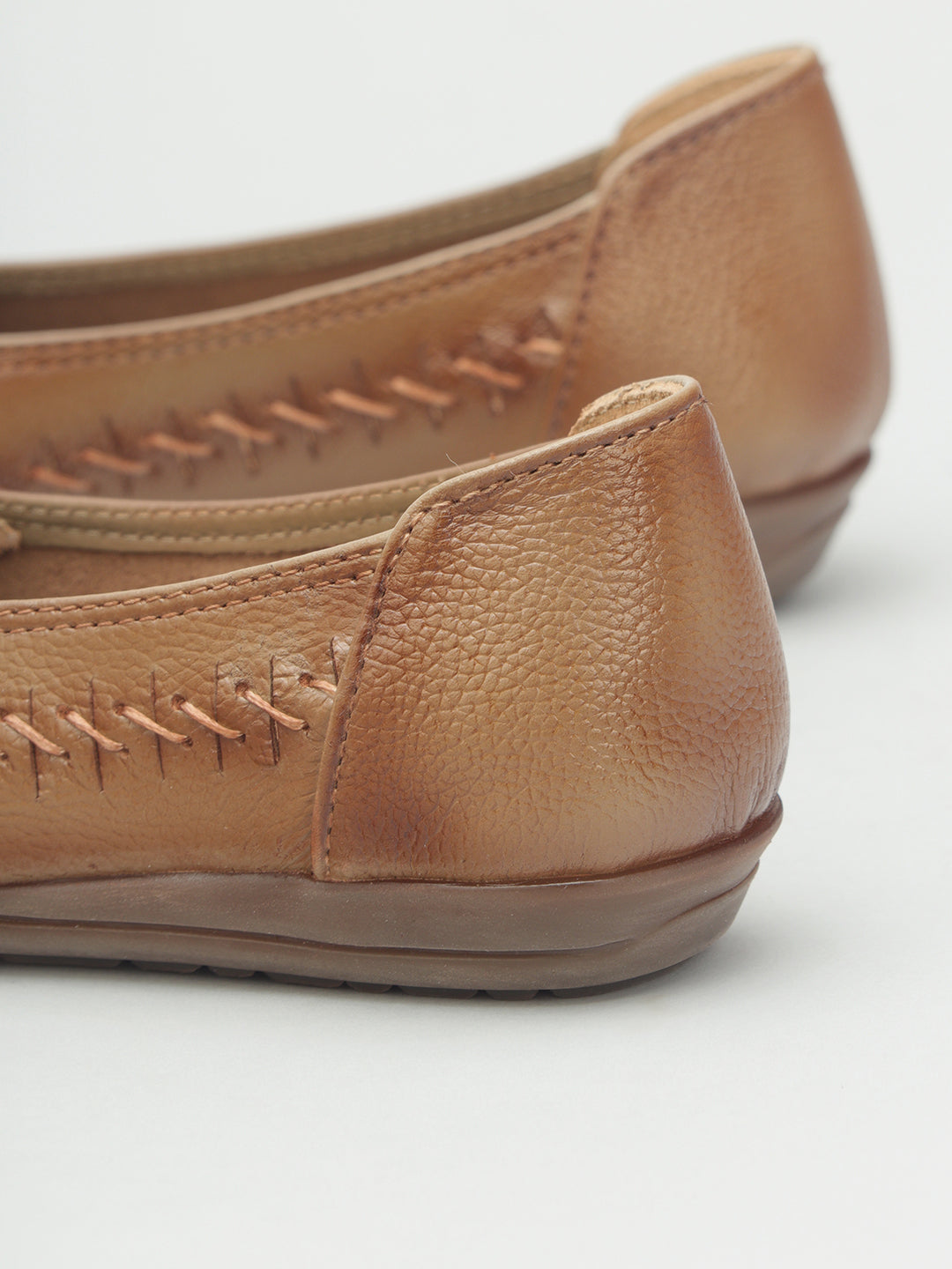 Round Toe Flat Ballerinas