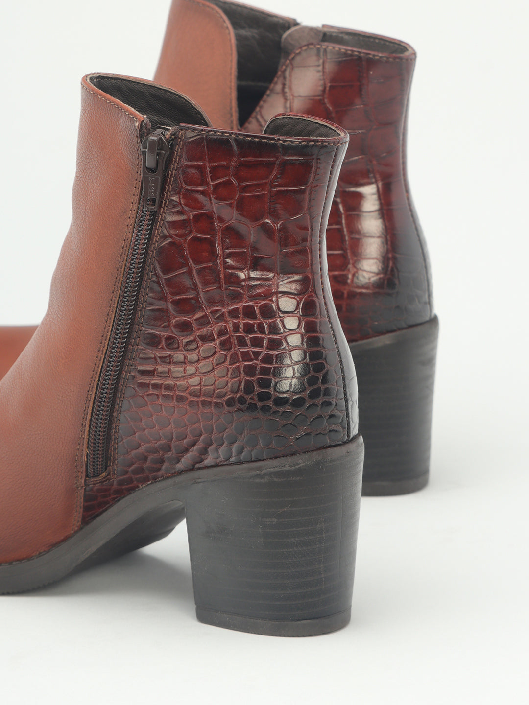 Venus Dual Tone Boots