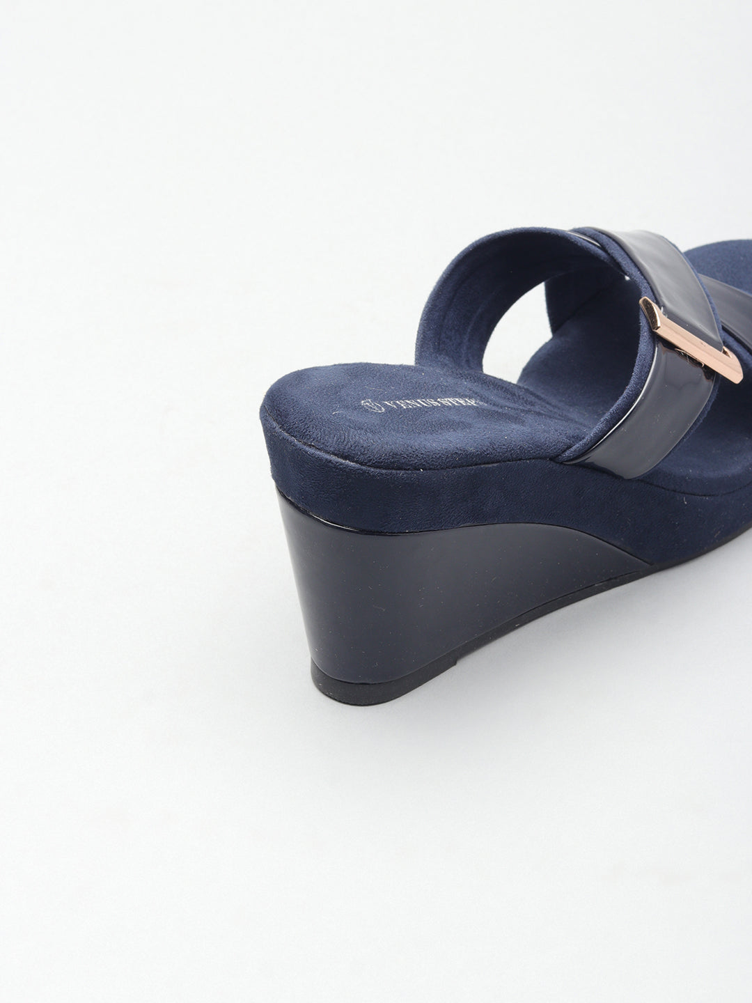 Patent/Glossy Casual Wedges