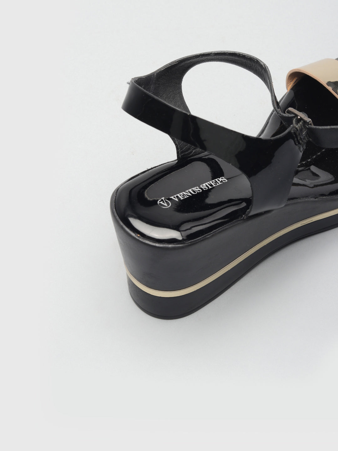 Womens Solid Wedhe Heel Sandals