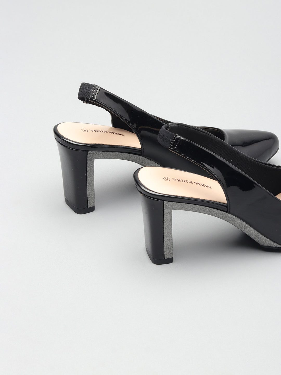 Swanky Block Heel Buntoe