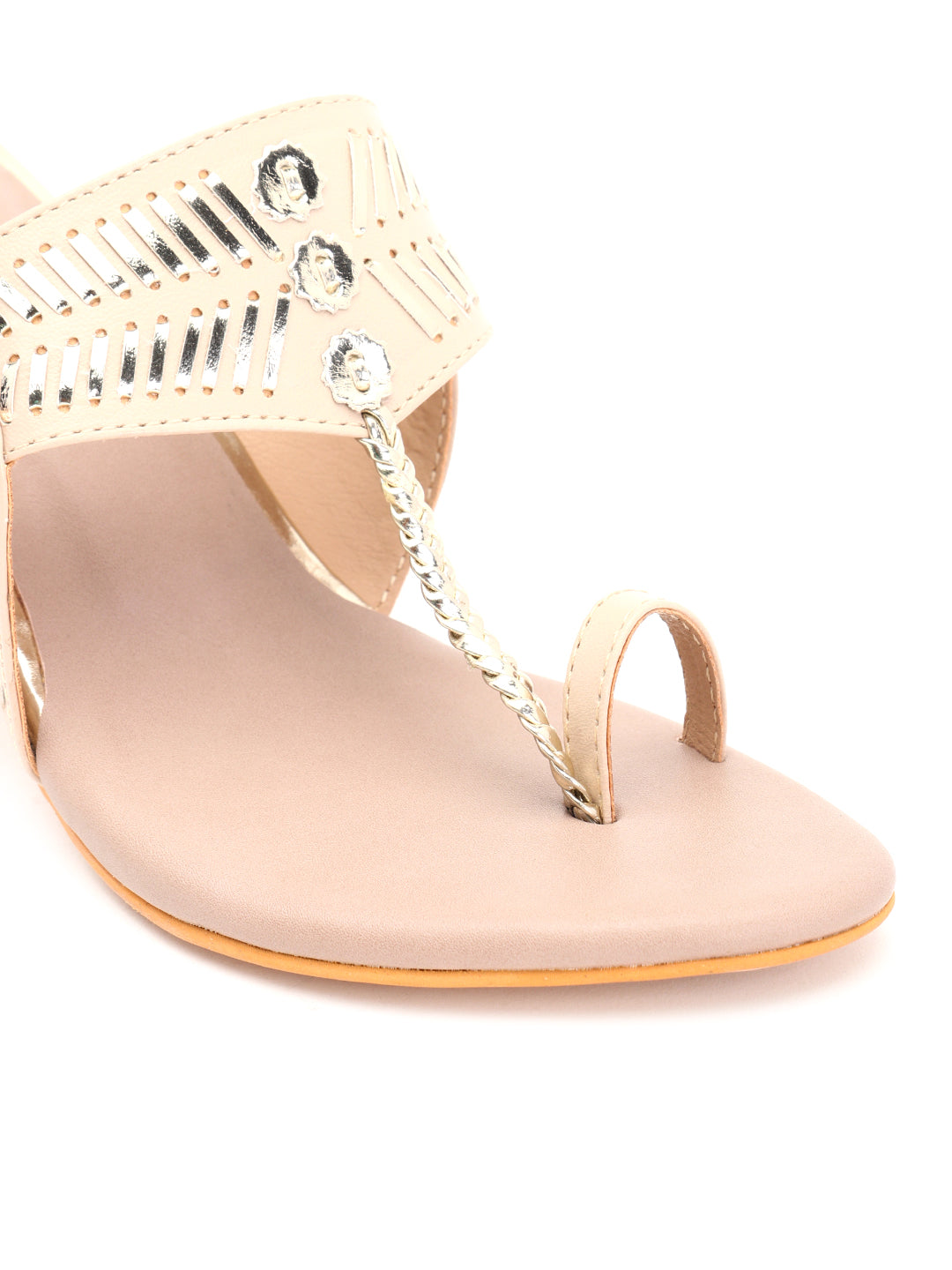 Venus Steps Block Heel Chappals