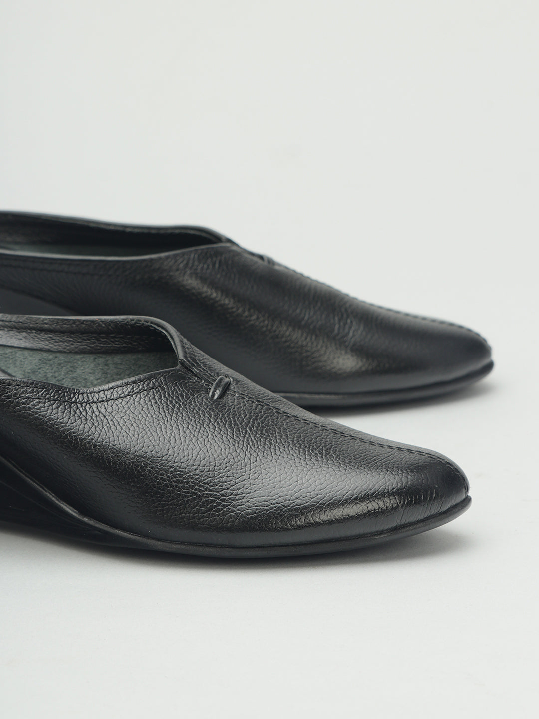 Pointed Toe Wedge heel Buntoe