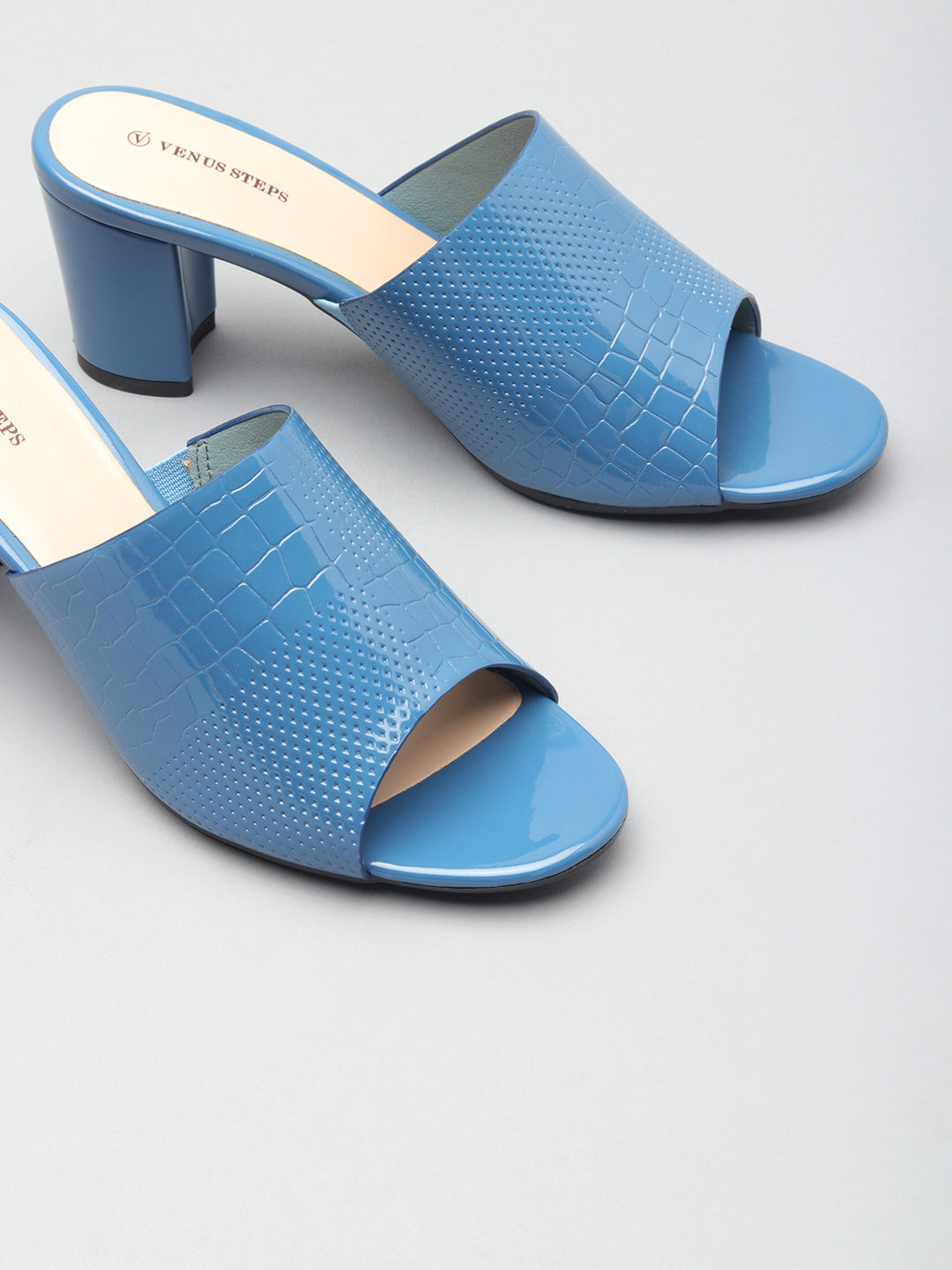 Womens Solid Synthetic Slippers