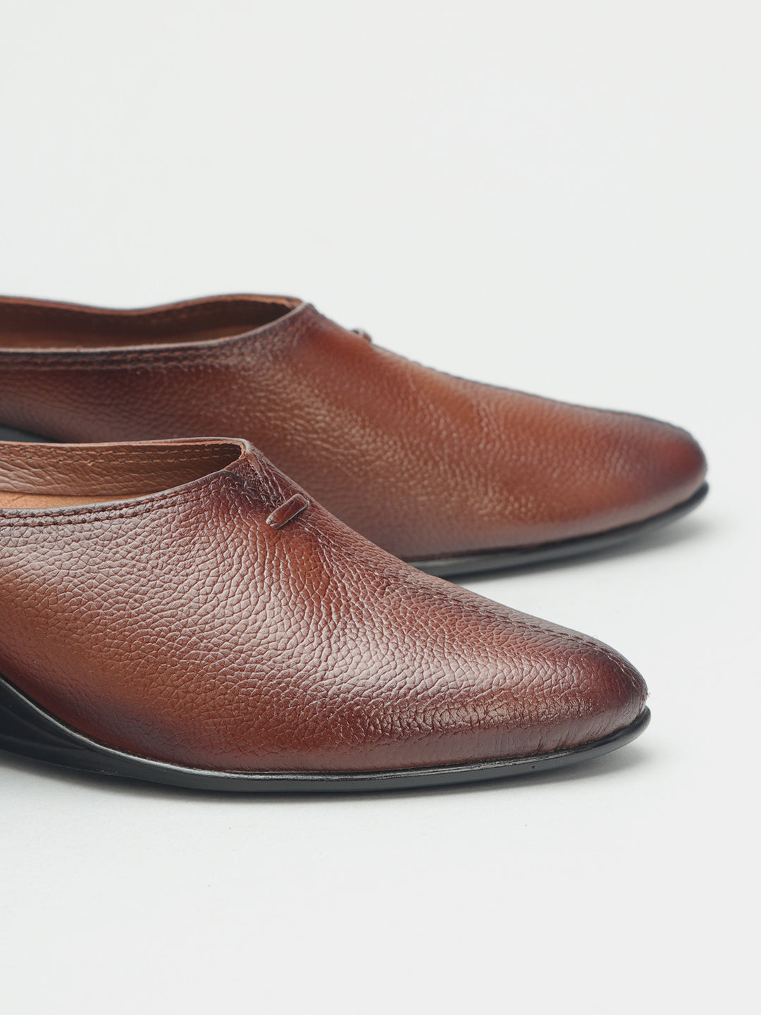 Pointed Toe Wedge heel Buntoe