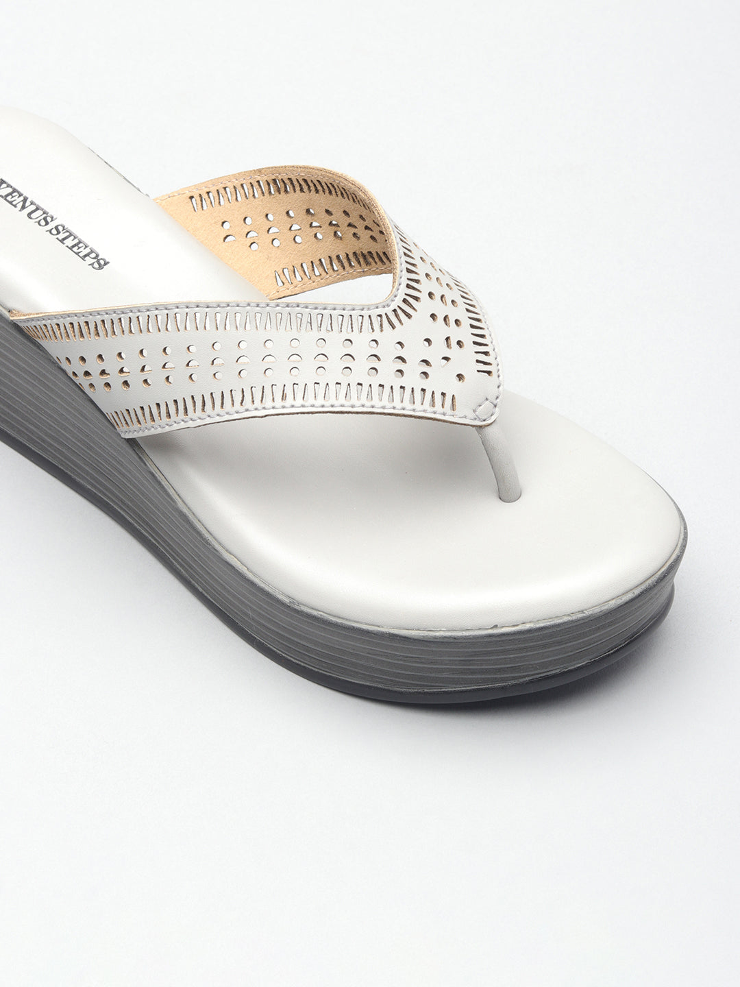 Women's Classic Wedge Heel Chappals