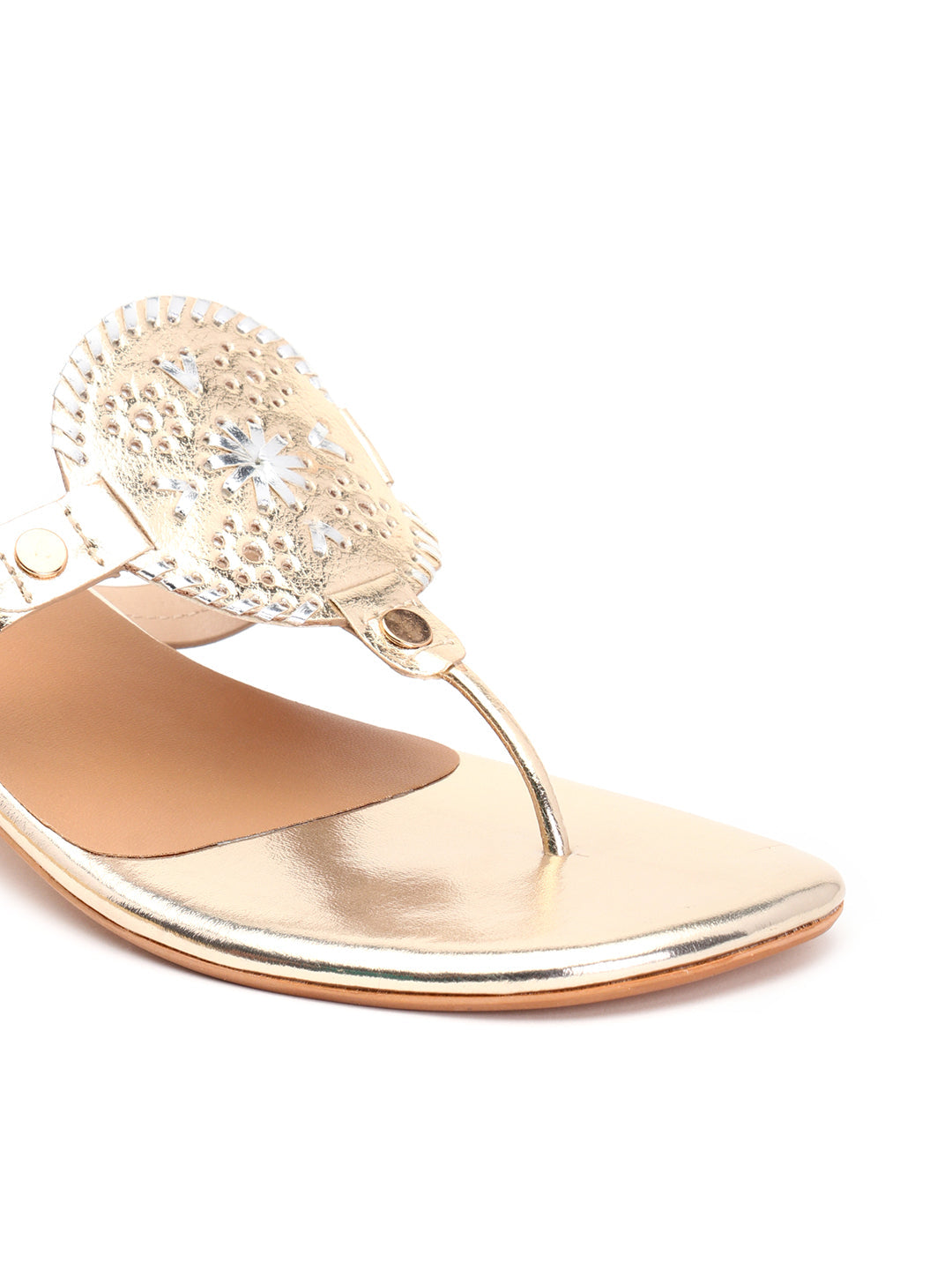 Venus Steps Flat Chappals