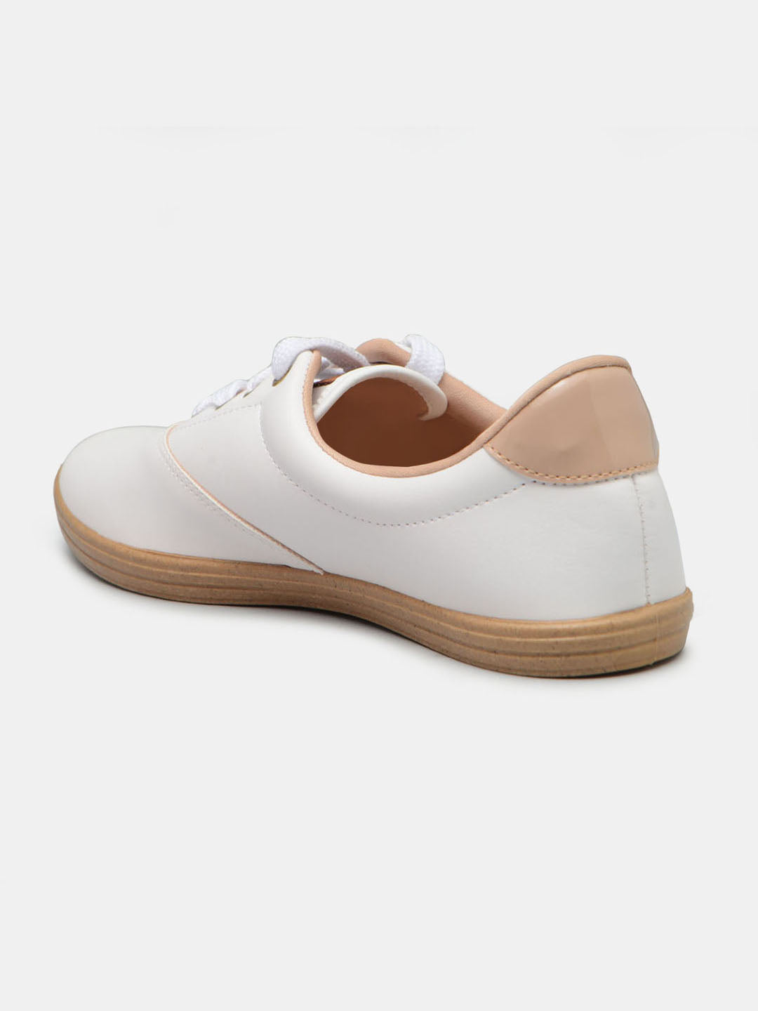 Cushioned Round Toe Sneakers