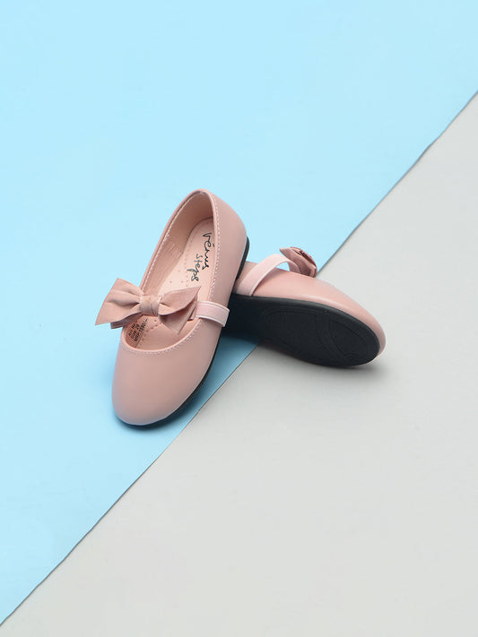 Pink Bow Design Strap Shoes