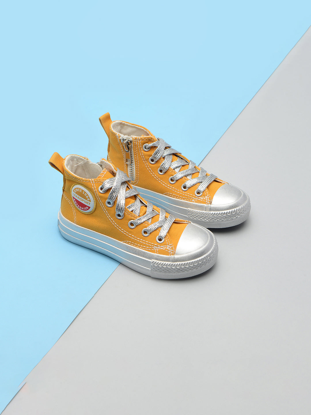 Cant Go Unnoticed Sneakers