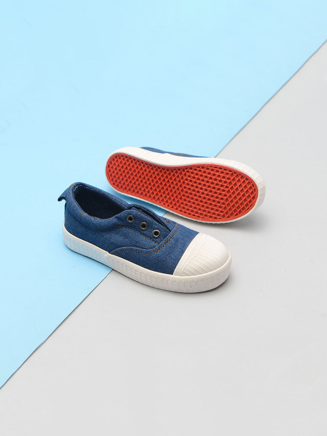 V Shaped Matt Casua Shoes