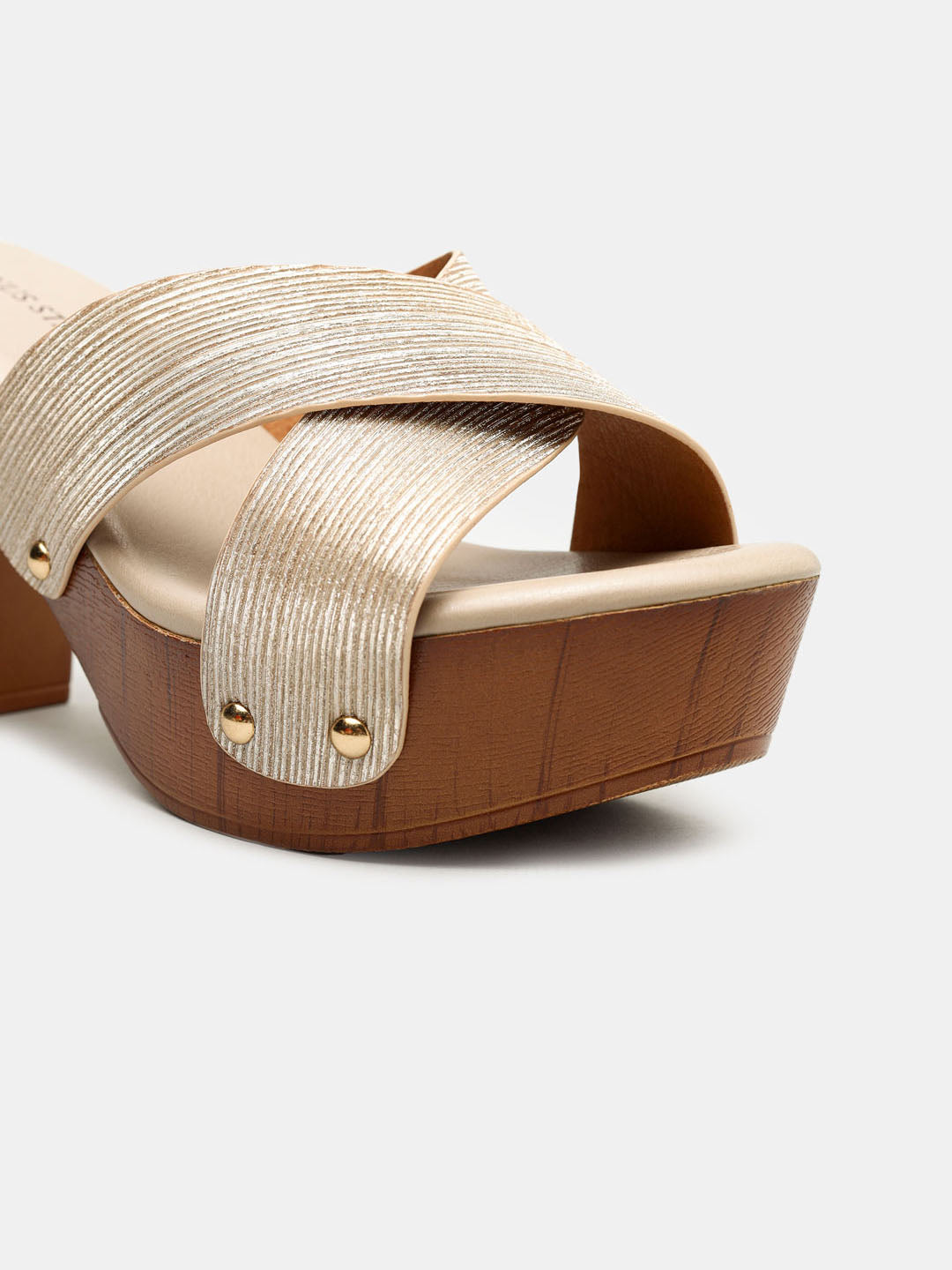 Sultan And Zinc Chic pair