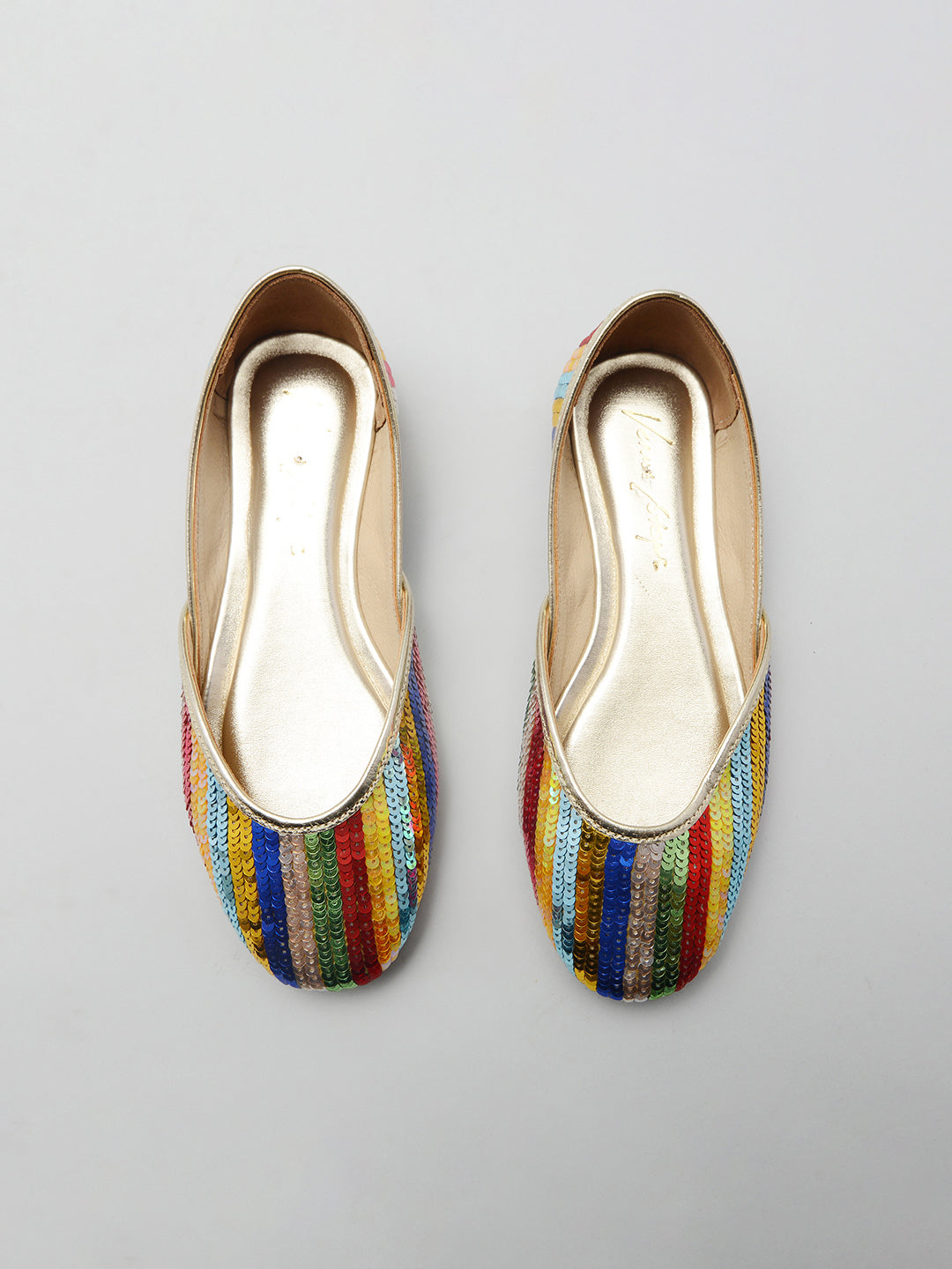 Pretty Traditional Juttis