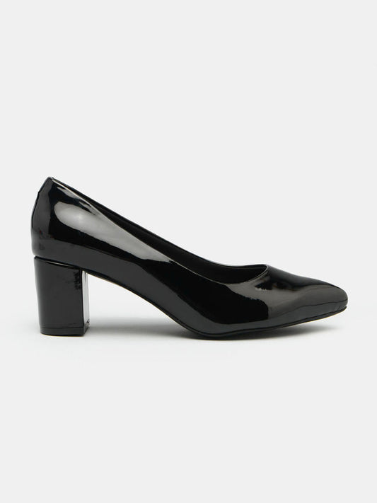 Black Pointed Toe Ballerianas